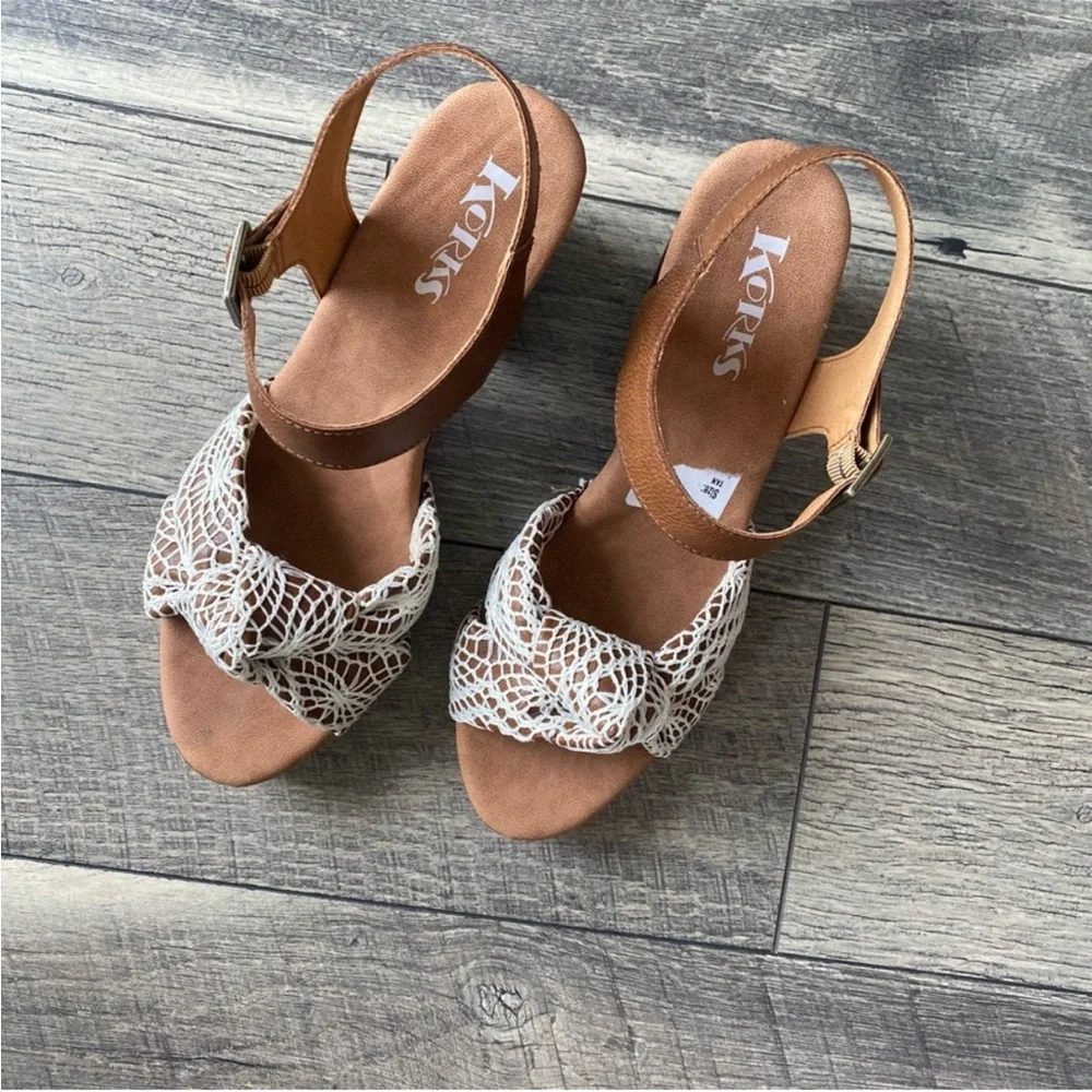 NWT Korks Natalia Cream Crochet Lace Sandals Heel Platform Brown Tan Leather 11